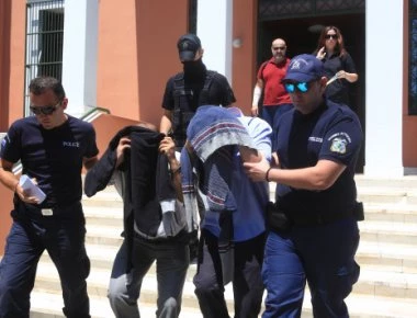 Ερχονται νέες τουρκικές πιέσεις: Τρις ισόβια για τους 8 Tούρκους που είναι στην Ελλάδα ζητά ο εισαγγελέας της Κων/πολης